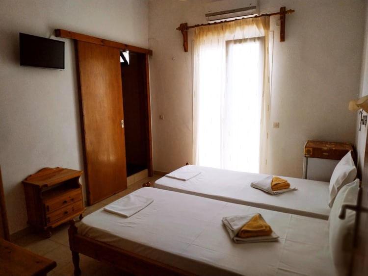 Pension Nikolas Skiathos Town Exterior foto