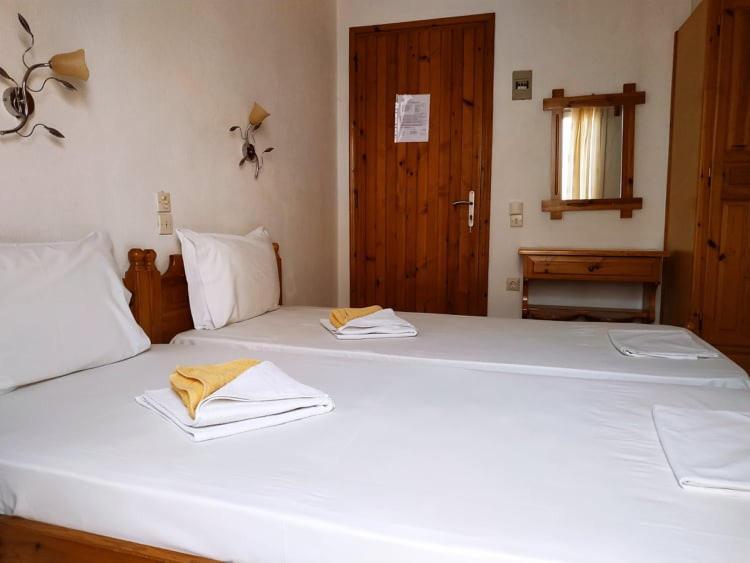 Pension Nikolas Skiathos Town Exterior foto